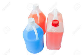 The gallon is a unit of measurement of volume in imperial units and united states customary units. Gallone Flasche Flussigkeit Uber Einem Weissen Hintergrund Lizenzfreie Fotos Bilder Und Stock Fotografie Image 16731764