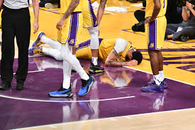 Lakers star anthony davis has been cleared to return to practice, presumably the final step before rejoining the team for the first time in months. Anthony Davis Injury Update Lakers Star To Miss Two Games With Back Injury