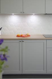 Plans De Travail Et Credences L Association Deco Dans Votre Cuisine Credences Cuisine Dans Credence Cuisine Carrelage Credence Cuisine Cuisine Moderne