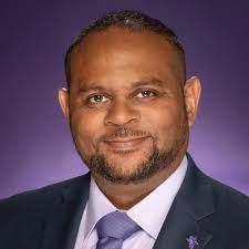 Percy Roberson's Instagram, Twitter & Facebook