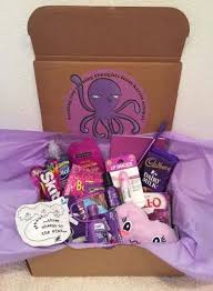Birthday Diy Gift Box Ideas For Best Friend Best Gifts Ideas For Best Friend Purple 16 Ideas Gift Ideas Birthday Care Packages Bff Birthday Gift Birthday Gifts For Best Friend