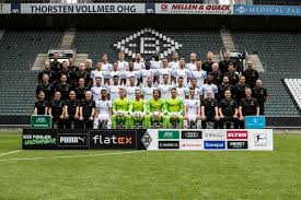 It is located west of the rhine, halfway between düsseldorf and the dutch bord. Lbygt6cyg2uovm
