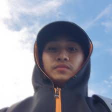 IT'S OFFICIAL 🙌 Connor Bedard is the newest member of the Chicago  Blackhawks!