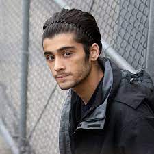 He is quite experimental and bold. 15 Best Zayn Malik Haircuts Hairstyles 2021 Guide