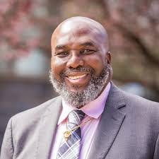 Gerald Worthington's Instagram, Twitter & Facebook