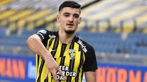 Tannane sluit eerst aan bij jong heerenveen voordat hij de mogelijk wordt ingezet in het eerste elftal. Vitesse Thanks In Part For The Beautiful Goal Tannane At The Expense Of Vvv For The Cup Final Now