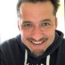 Roger Meehan's Instagram, Twitter & Facebook