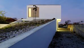 He had a particular interest in different construction materials; 13 Ideer Pa Hanne Kjaerholms Hus Rungsted Arkitektur Huse Sommerhus