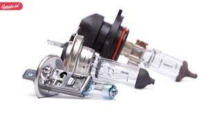 Nah, mari kita kenali beragam jenis lampu utama mobil yang kini banyak diterapkan pabrikan maupun yang. 3 Jenis Lampu Mobil Garasi Id