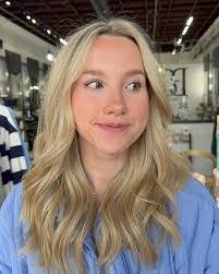 Angel Witcher's Instagram, Twitter & Facebook