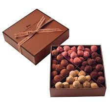 La Maison Du Chocolat The Greatest Chocolate Ever Truffles Luxury Chocolate Chocolate Packaging