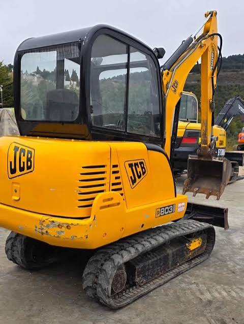 JCB 803 Super Excavator