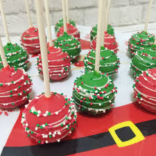 After dipping the cake pop in coating mixture, press two miniature pretzels on top of the cake ball for antlers. Christmas Cake Pops Crissa S Cake Corner