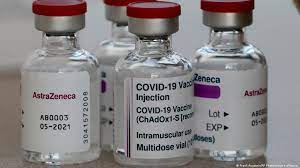 Protesters in cambridge, macclesfield and oxford are demanding the firm shares vaccine technology. Coronavirus Digest Astrazeneca Vaccine Has Limited Protection For South African Variant News Dw 07 02 2021