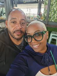 This group is the BEST! Met 🤎1999 Dated 🤎2000 Engaged 🤎2003 Married  🤎2004 Still a team 🤎2025 In honor of couples week, repost and replace  with your date.🥰💍 #TeamCurtis