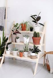 Top 10 könig der löwen. Blumentreppe Aus Holz Oder Metall Als Schone Deko Fur Haus Und Garten Junblumentreppen Blumentopfehalt Diy Plant Stand Diy Ladder Plant Stand Plant Stand Diy
