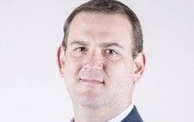 Andrew Perlmutter's Instagram, Twitter & Facebook