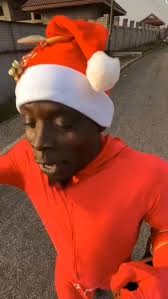 You remember this one? 😏😂♥️ Merry Christmas and a happy new year to  everybody, "live in love cause this life so random" Stay tuned we  (@mrmekoyo and I) may or may not