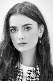 Shawn Hazel's Instagram, Twitter & Facebook