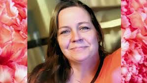 Amanda Khalil's Instagram, Twitter & Facebook