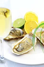 31 Recettes Originales Pour Un Reveillon Festif Recette Recette Huitre Alimentation
