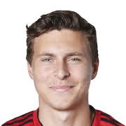 Born 17 july 1994) is a swedish professional footballer who plays as a defender for english club manchester united and the sweden national team. Victor Lindelof Fifa 21 80 Rating And Price Futbin