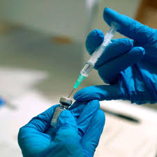 In großbritannien sind bei mehr als 18 millionen impfungen mit astrazeneca insgesamt rund 30 fälle von seltenen. Corona Impfverordnung Wer Zuerst Geimpft Wird Reihenfolge Steht Fest Service