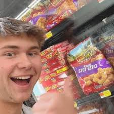 _munchieswithwillie_ (@_munchieswithwillie_)