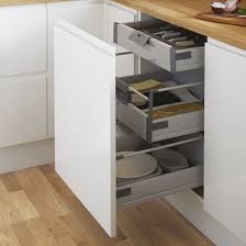 internal soft close 3 drawer base unit