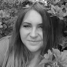 Difficult to get a clear pic of the moon. But I tried but here is the The  beautiful orange moon Friday night 🌕🧡😍