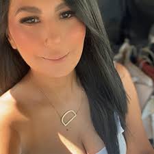 Hey everyone, what is the best sit down restaurant for breakfast? TIA