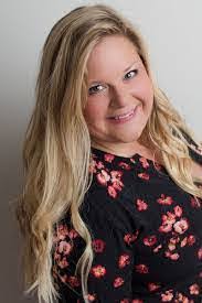 Janelle Sumner's Instagram, Twitter & Facebook