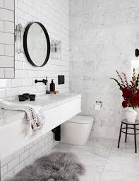 In exceptional homes, spas, and other places, real marble bathrooms tiles project the highest level of luxury and style. Bathroom Profile Marble Subway Tiles White Marble Bathrooms Marble Bathroom Bathroom Design