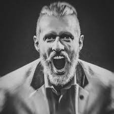 Dean Walsh 🇵🇸 (@deanbhoy2)