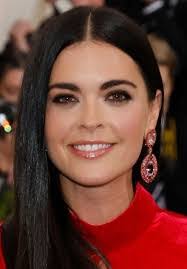 Hilary Crist's Instagram, Twitter & Facebook