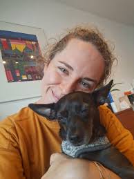 JOB OFFER:** Responsible persons needed to join a team of pet sitters. This  is the ideal role for a remote worker looking for extra income. Must have  animal experience and speak English.