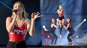 #amici17 comunque dobbiamo riuscire ad arrivare a 20k, ho bisogno di quel spoiler. Moments L Album Di Debutto Di Emma Muscat Di Amici