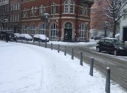 In bielefeld stehen aber ausreichend unterkunftsplätze für obdachlose zur verfügung und streetworker*innen und mitarbeiter*innen des sozialdienstes bethel oder der. Schnee Chaos Und Sperrungen In Bielefeld Radio Bielefeld