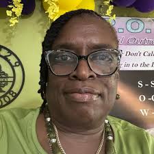 SHE IS SUCH A GOOD SPORT! Mark Rivera ABC7 and I said Stacey Baca ABC7  looks awfully Trekkie this morning. So we made her a communicator and she  wore it to humor