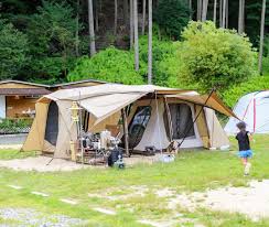 m kaak mはinstagramを利用しています 久しぶりのアポロンぱっかーん 前から行きたかったキャンプ場 たまたま空きが出たので行ってきました ソーシャルディスタンスを徹底していて両サイドも埋まらないように配置されていました 虫も少なくて快適でし