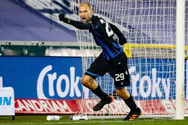 Compare bas dost to top 5 similar players similar players are based on their statistical profiles. Vormer En Dost Loodsen Club Brugge Naar Kwartfinales Buitenlands Voetbal Ad Nl
