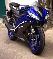 This Yamaha Yzf R15 V2 0 From Vietnam Is Smartly Dressed Like A Yzf R6 Yamaha Yzf Yamaha R15 Yamaha
