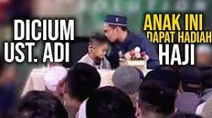 Dalam setiap ceramahnya, beliau dikenal memiliki kajian yang lengkap, mendalam dan komprehensif mengenai segala bidang ilmu agama islam. Masyaallah Anak Ini Dicium Ust Adi Hidayat Kemudian Dikasih Hadiah Haji Youtube