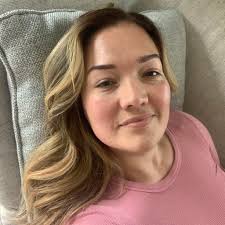 Looking for a travel agent with experience planning trips to Japan. Thanks! 