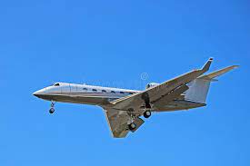 Get an overview of major world indexes, current values and stock market data. Gulfstream Iv G450 Private Jet Side Profile Stock Photo Image Of Cloudy Photographed 157866296