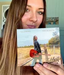 Ella Hartwig (@ellahartwigmusic) • Facebook