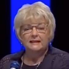 Twitter viciously ridicules 'doomsday Chicken Little' for claiming that  COVID-19 vaccines cause AIDS