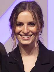 Lucie Heinze: Filme, Serien und Biografie