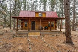 For Sale 19427 Kemple Drive Bend Oregon Fantastic Opportunity To Live In First On The Hillsites Neighborhood On Log Homes House Design Tiny Houses For Sale
