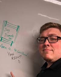 Can't believe at my 9 to 5, someone believes Josh “The Freak” Ferrell is  gonna get a win